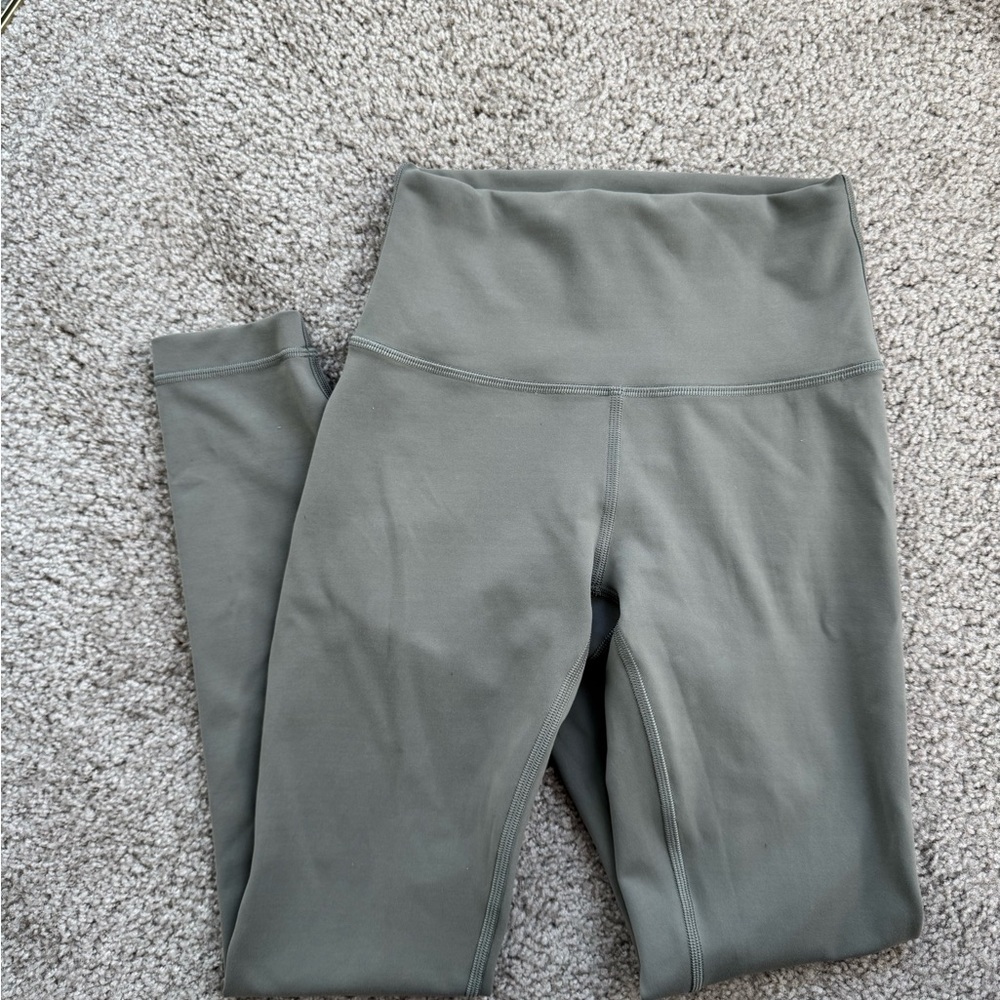 Lululemon sage green leggings size 4